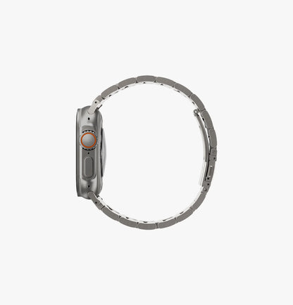سوار UNIQ Osta Apple Watch من الفولاذ مع وصلات قابلة للتعديل ذاتيًا 44 مم - 49 مم